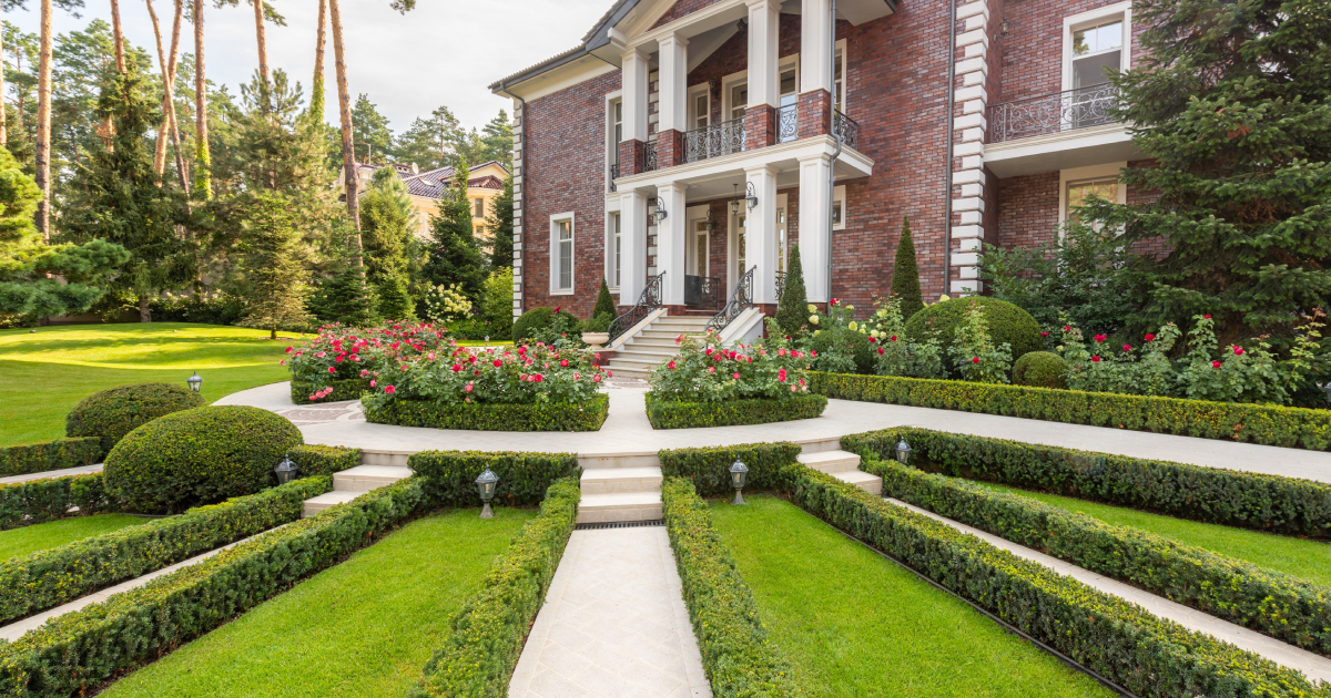 House with garden